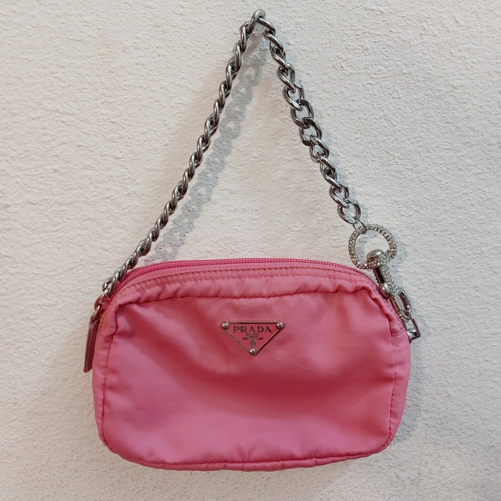 Prada Pink Nylon bag 💕